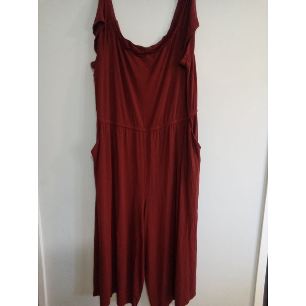 Women's Torrid Jumpsuit Size 3 Red or burnt orange